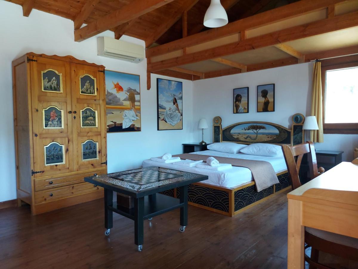 Varias Art House Kallirakhi Экстерьер фото