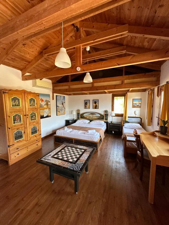 Varias Art House Kallirakhi Экстерьер фото